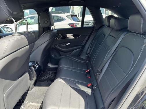 2022 Mercedes-Benz GLC 300 Base 4MATIC