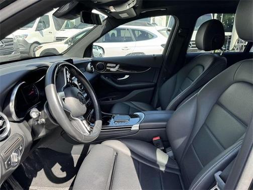 2022 Mercedes-Benz GLC 300 Base 4MATIC