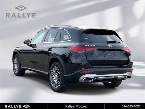 2026 Mercedes-Benz GLC 300 Base 4MATIC