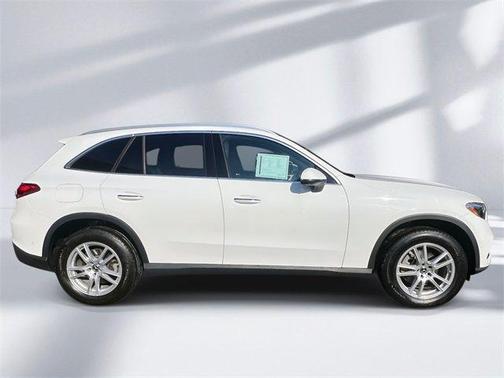 2023 Mercedes-Benz GLC 300 Base 4MATIC