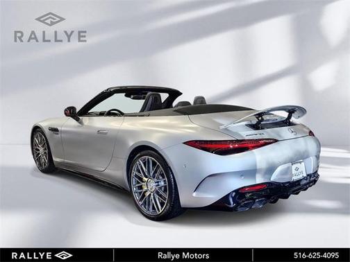 2025 Mercedes-Benz AMG SL 63 Base