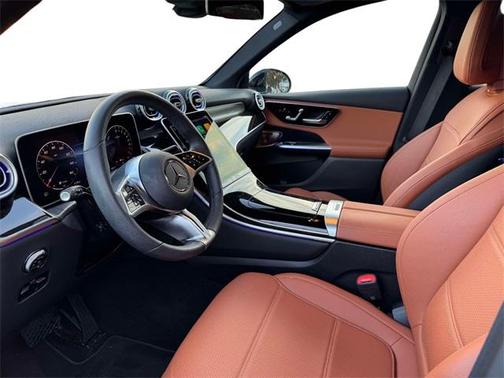 2025 Mercedes-Benz GLC 350e Base 4MATIC