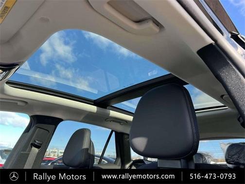 2025 Mercedes-Benz GLC 350e Base 4MATIC