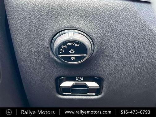 2025 Mercedes-Benz GLC 350e Base 4MATIC