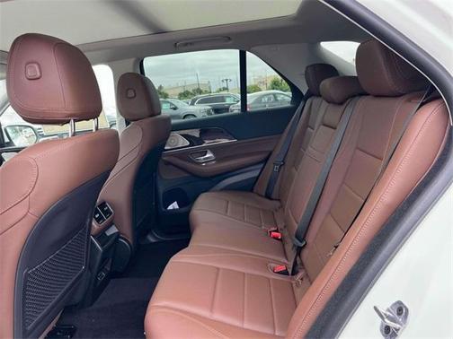 2025 Mercedes-Benz GLE 450e 4MATIC