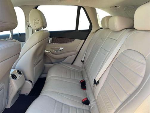 2021 Mercedes-Benz GLC 300 Base 4MATIC