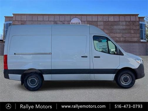 2025 Mercedes-Benz Sprinter 2500 Standard Roof