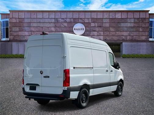 2025 Mercedes-Benz Sprinter 2500 Standard Roof