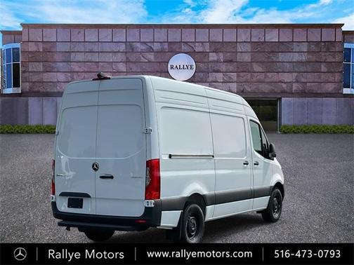 2025 Mercedes-Benz Sprinter 2500 Standard Roof