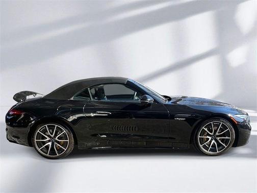 2022 Mercedes-Benz AMG SL 63 Base