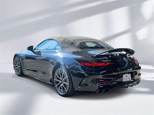 2022 Mercedes-Benz AMG SL 63 Base