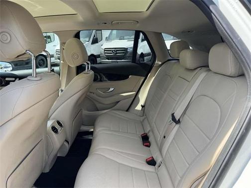 2022 Mercedes-Benz GLC 300 Base 4MATIC