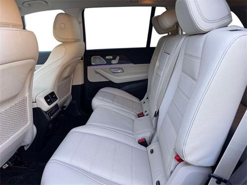 2022 Mercedes-Benz GLS 450 4MATIC