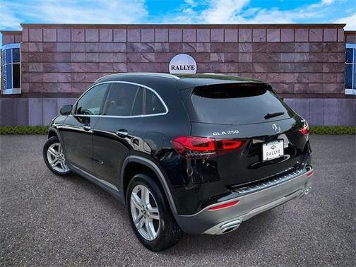 2021 Mercedes-Benz GLA 250 Base 4MATIC