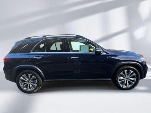 Blue 2022 Mercedes-Benz GLE 350 Base 4MATIC