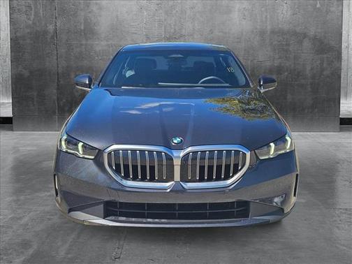 2024 BMW 540 i xDrive