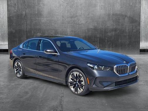 2024 BMW 540 i xDrive