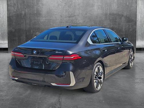 2024 BMW 540 i xDrive