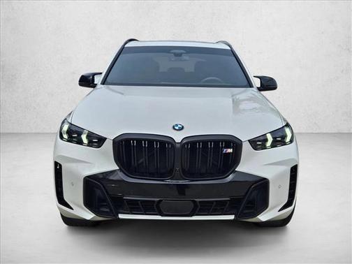 2025 BMW X5 M60i