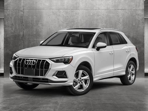 2022 Audi Q3 45 S line Premium