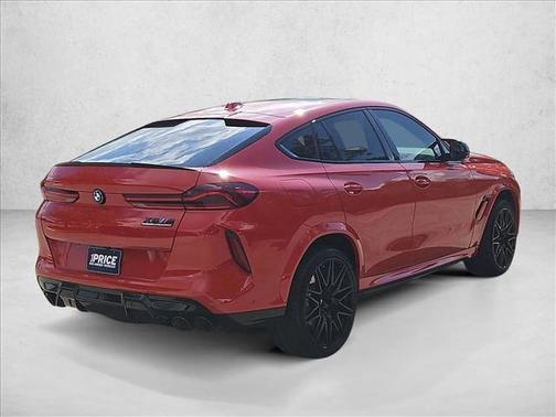 Toronto Red Metallic 2026 BMW X6 M Competition