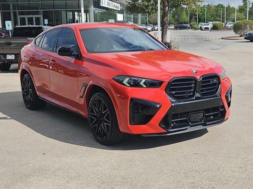 Toronto Red Metallic 2026 BMW X6 M Competition