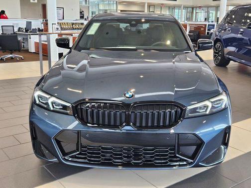 2025 BMW 330 i