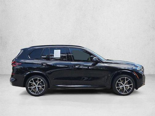 Black Sapphire Metallic 2026 BMW X5 xDrive40i