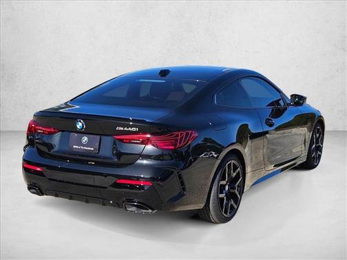 2026 BMW M440 i