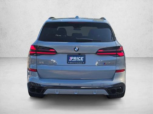 2024 BMW X5 M60i