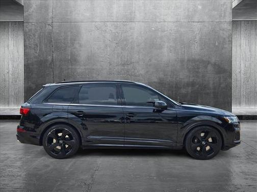 2023 Audi SQ7 4.0T Premium Plus