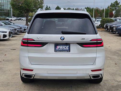 2023 BMW X7 xDrive40i