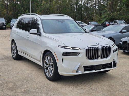 2023 BMW X7 xDrive40i