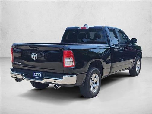 Diamond Black Crystal Pearlcoat 2022 RAM 1500 Lone Star