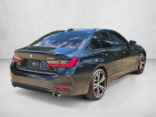 2023 BMW 330 xDrive
