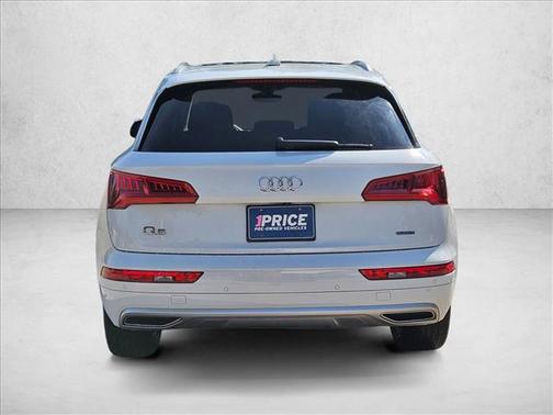 2020 Audi Q5 45 Premium Plus