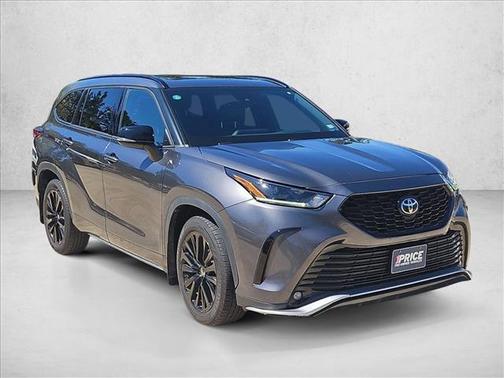 2023 Toyota Highlander XSE