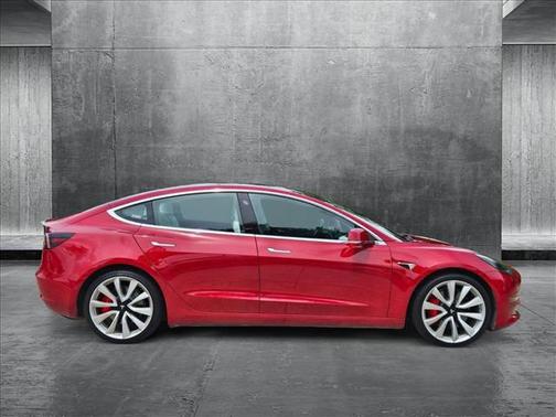 2018 Tesla Model 3 Long Range