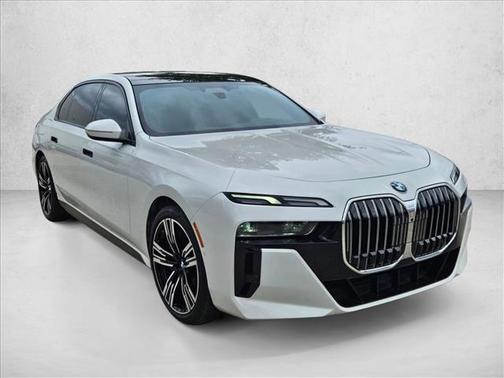 2023 BMW 760 i xDrive