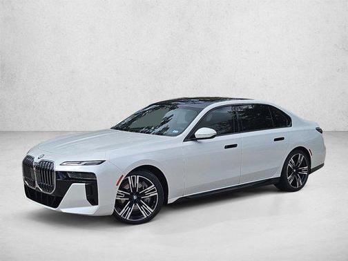 Mineral White Metallic 2024 BMW 760 xDrive