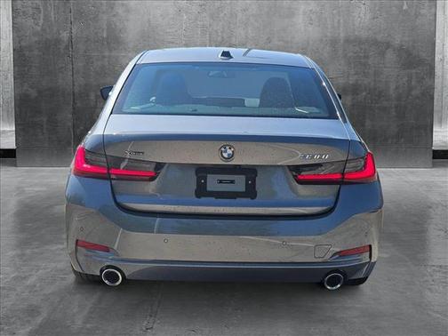 2023 BMW 330 xDrive