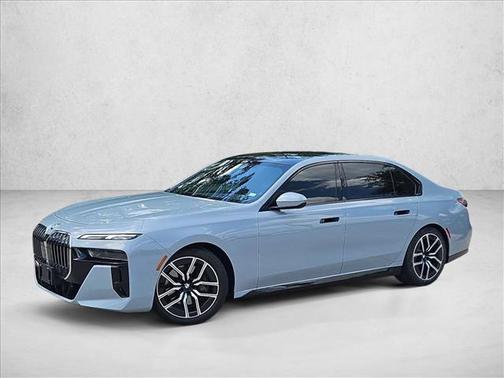 Brooklyn Gray Meta 2024 BMW 740 xDrive