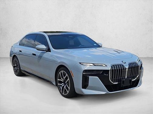 Brooklyn Gray Meta 2024 BMW 740 xDrive