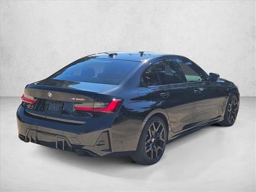 2025 BMW M340 xDrive