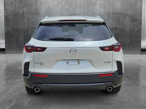 2024 Mazda CX-50 2.5 S Preferred