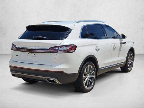 Pristine White Metallic Tri-Coat 2023 Lincoln Nautilus Reserve