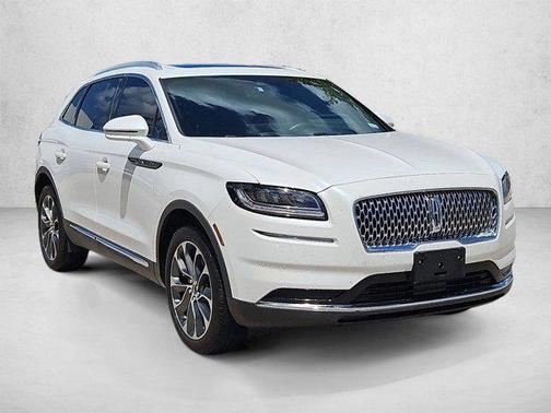 Pristine White Metallic Tri-Coat 2023 Lincoln Nautilus Reserve