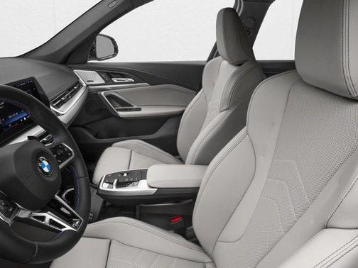 Black Sapphire Metallic 2026 BMW X1 M35i