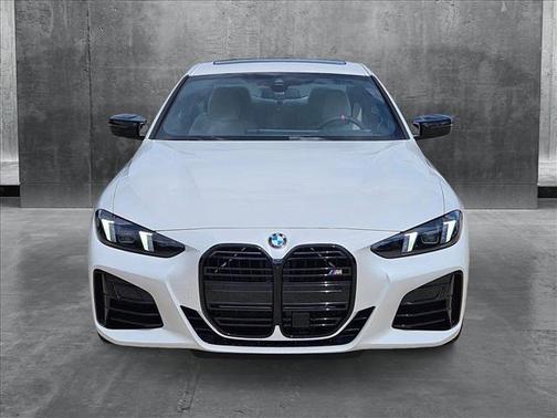 2026 BMW M440 i