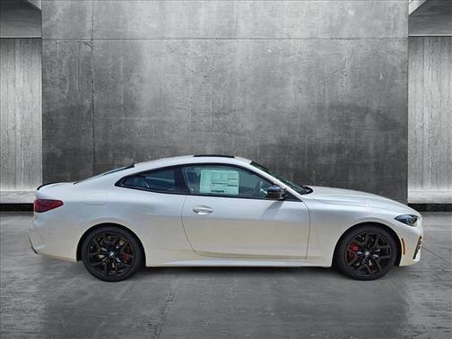 2026 BMW M440 i